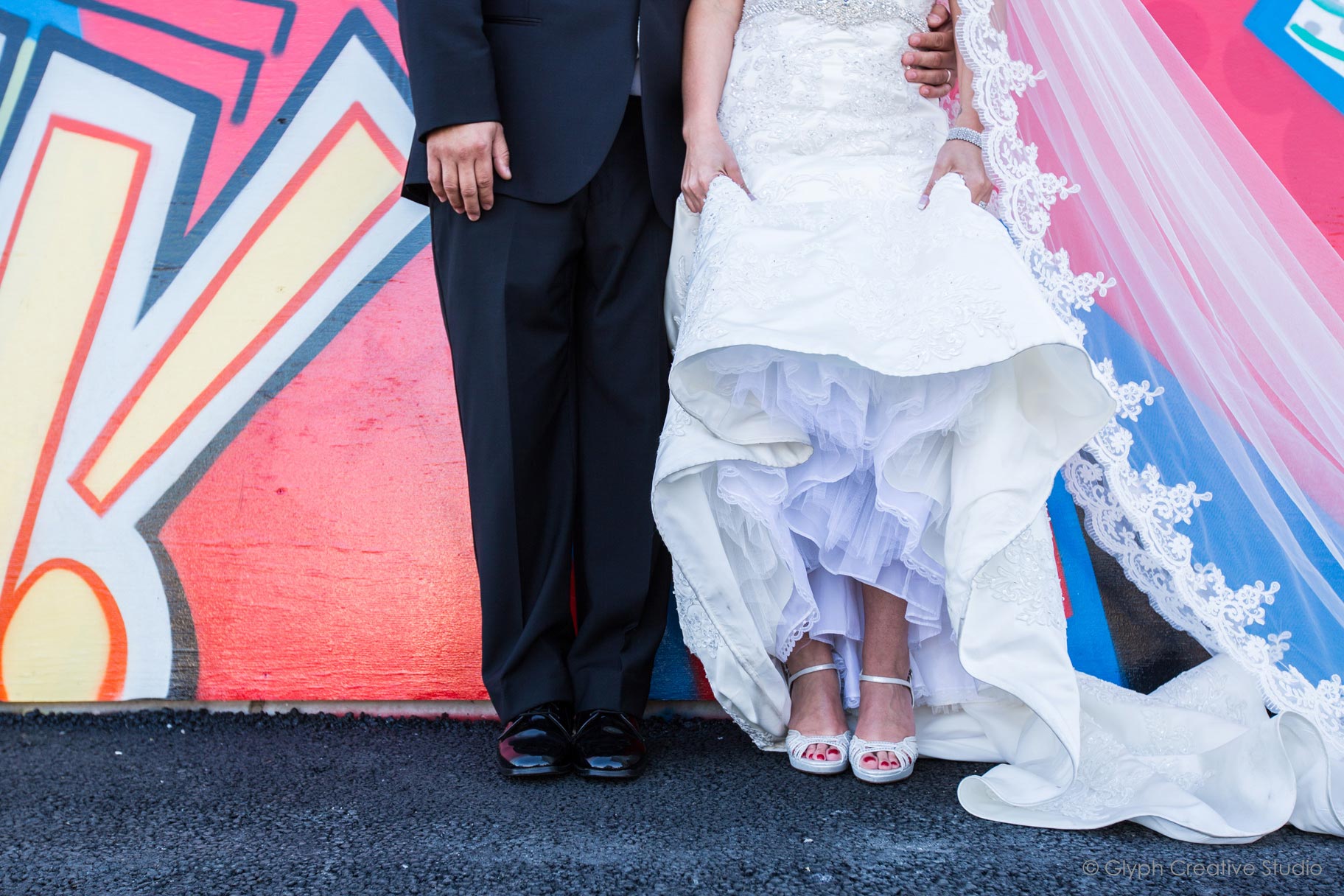 Flash-drive-with-photos