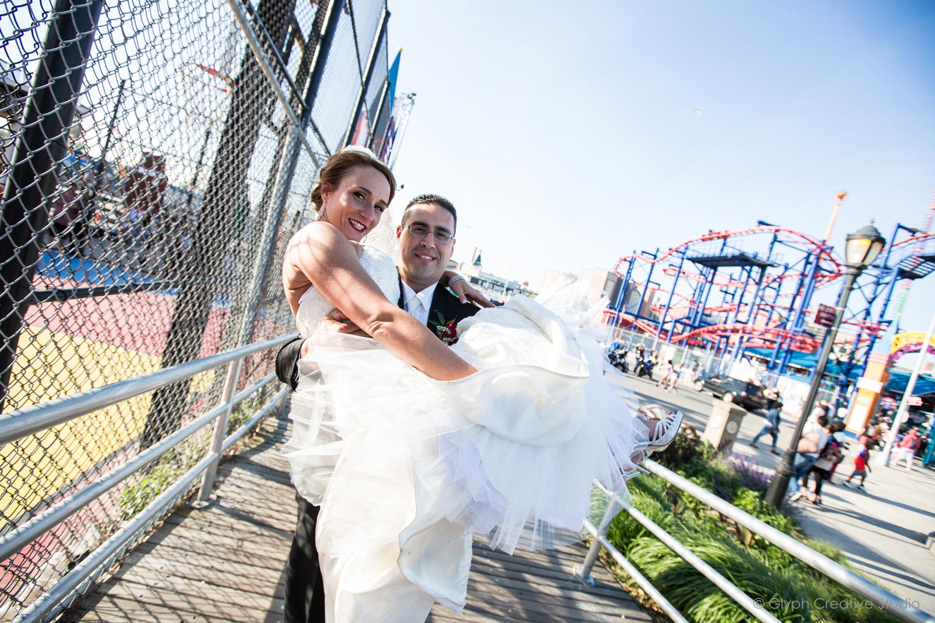 looking-a-photographer